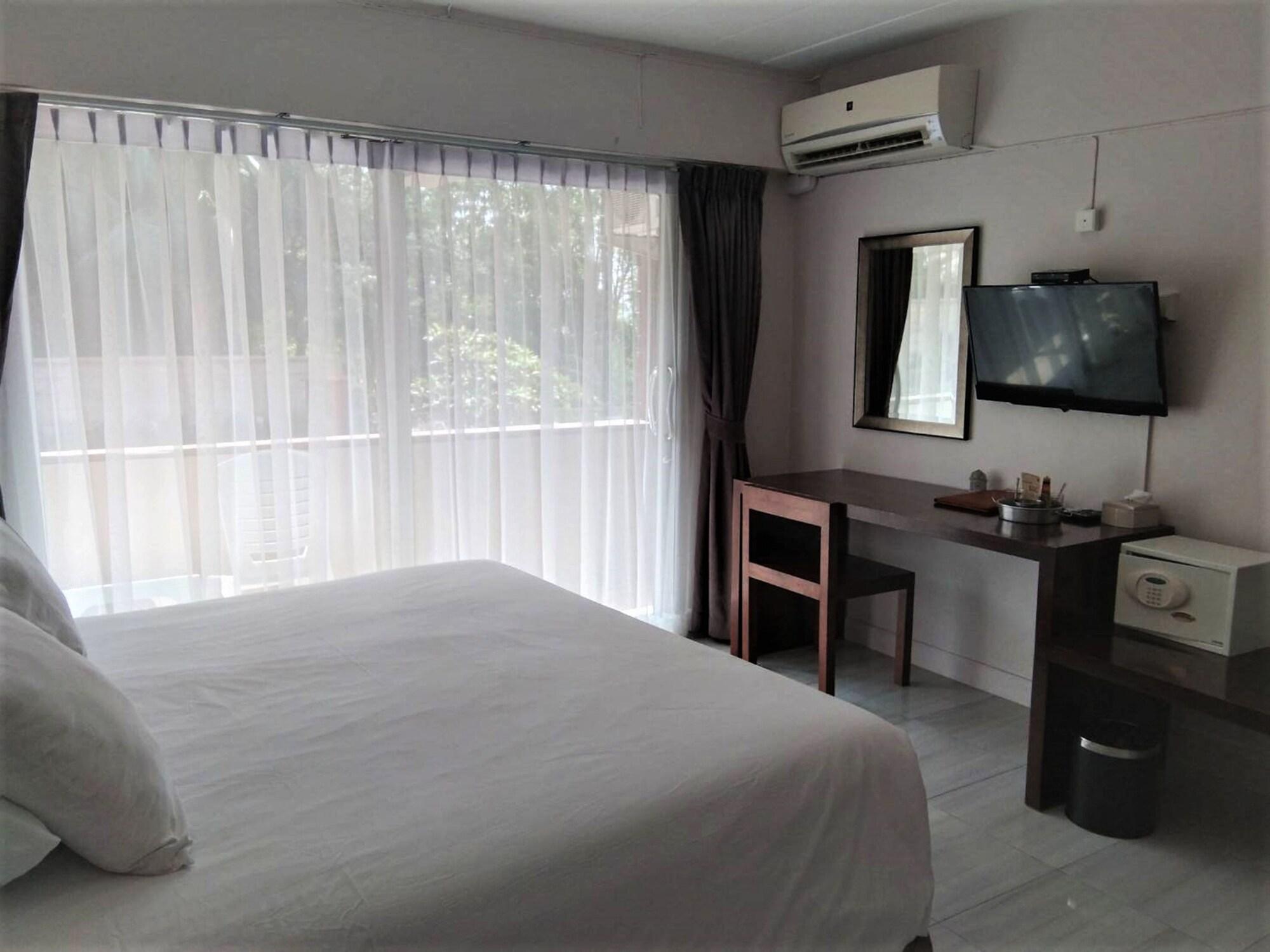 The Farm House Hotel Ranong Exterior foto