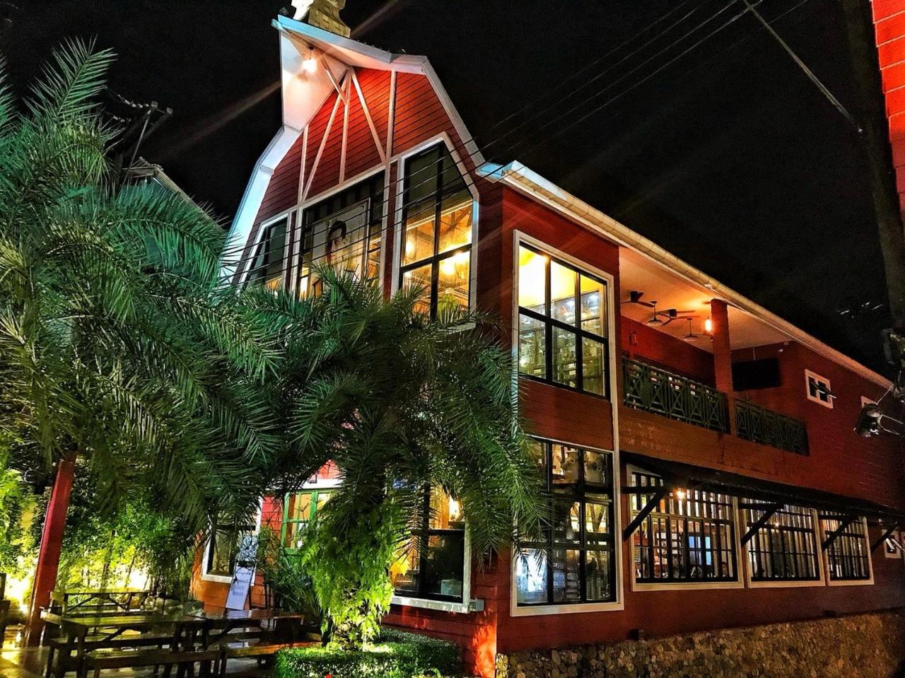 The Farm House Hotel Ranong Exterior foto